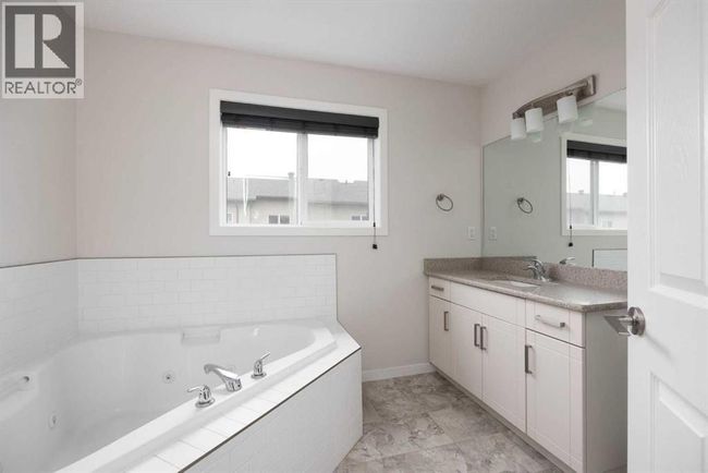 120 Warren Way, Townhouse with 3 bedrooms, 3 bathrooms and 2 parking in Fort Mcmurray AB | Image 15