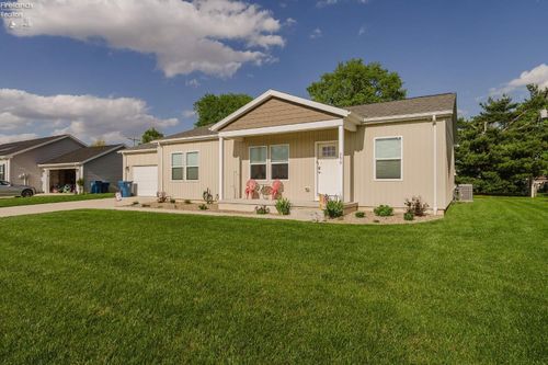 299 Caleb Drive, Fremont, OH, 43420 | Card Image