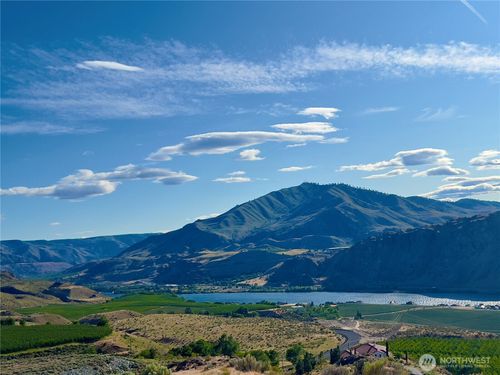 220 Ridge Rd, Orondo, WA, 98843-9696 | Card Image