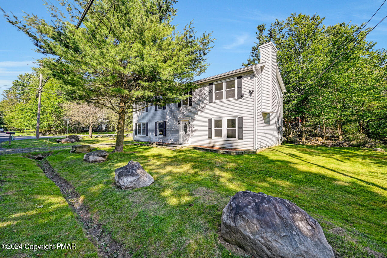 Stony Hollow Dr, Tobyhanna, PA 18466