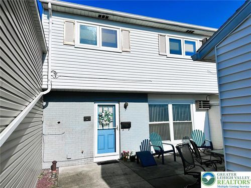 85 Covington Pl, Catasauqua, PA, 18032-1012 | Card Image