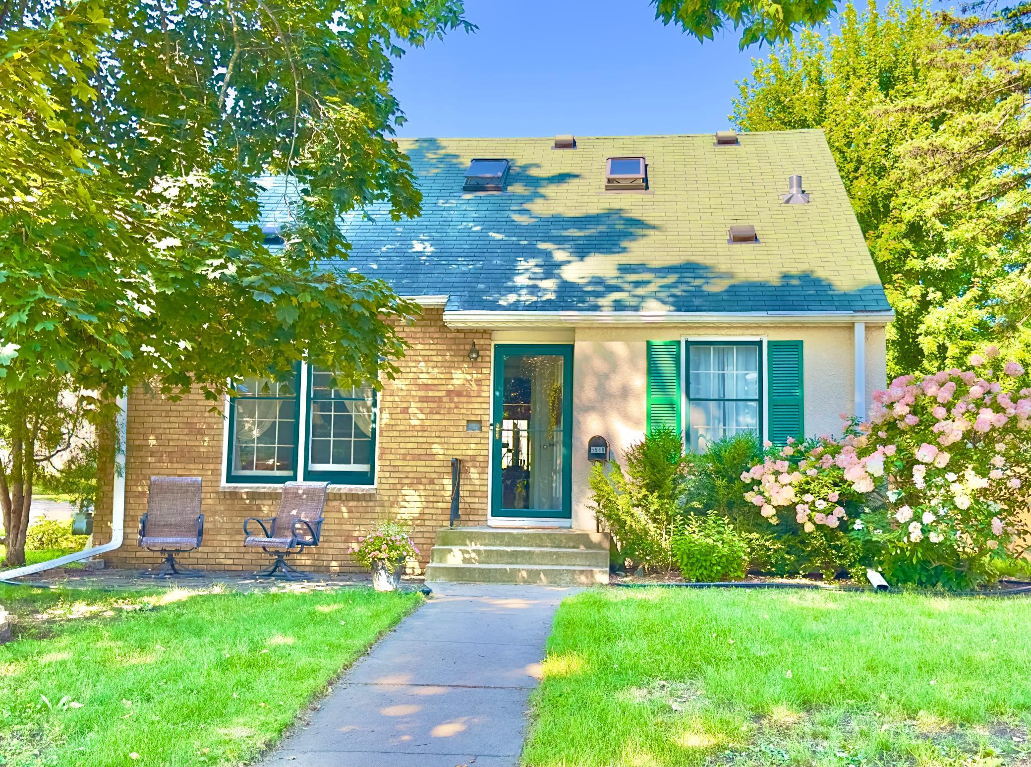 Thomas Ave, Minneapolis, MN 55410