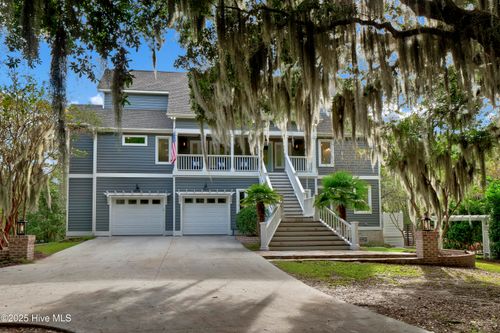 222 Sea Gull Ln, Wilmington, NC, 28409-4143 | Card Image