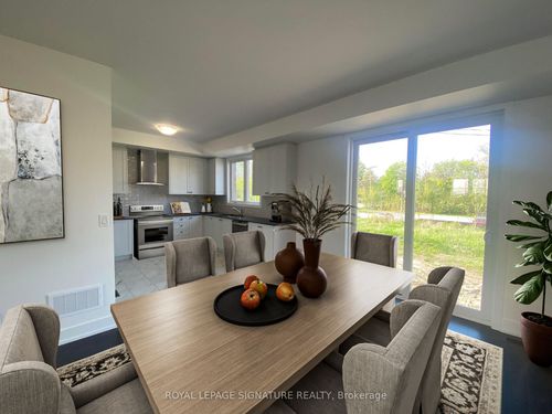 10 Sobczak Dr, Whitby, ON, L1N0N3 | Card Image