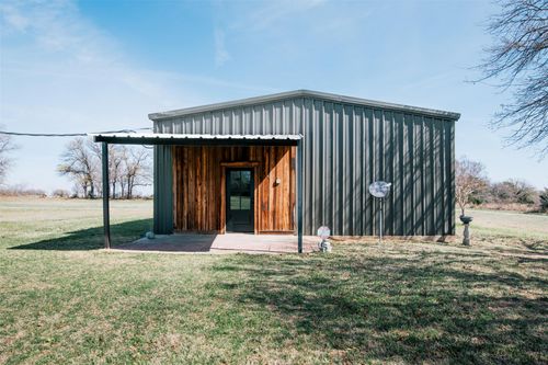 8751 Fm 677 N, Saint Jo, TX, 76265-2586 | Card Image