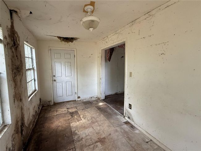 204 Lake St, House other with 2 bedrooms, 2 bathrooms and null parking in Osteen FL | Image 15
