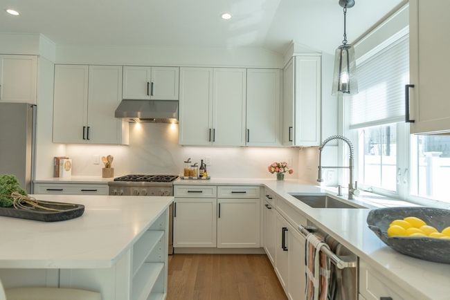 3 - 3 Potter St, Condo with 4 bedrooms, 5 bathrooms and 2 parking in Newton MA | Image 11