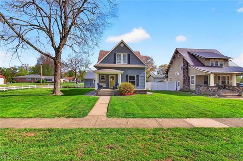 365 Poplar St Nw, Bolivar, OH, 44612-9210 | Card Image