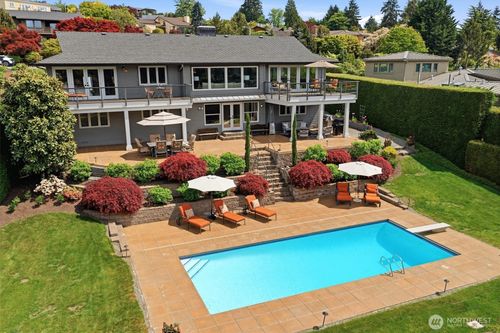 1441 88th Ave Ne, Clyde Hill, WA, 98004-3330 | Card Image