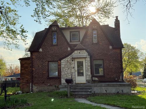 4100 Jackson St, Dearborn Heights, MI, 48125-3010 | Card Image