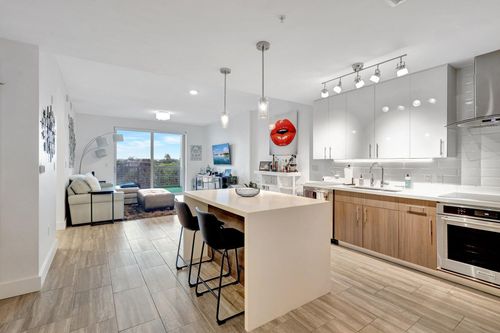 unit-203-236 Se 5th Ave, Delray Beach, FL, 33483-5331 | Card Image