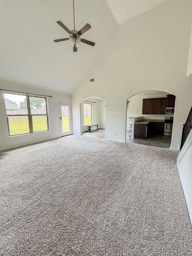 6839 Hare Pointe Dr, House other with 4 bedrooms, 3 bathrooms and null parking in Bartlett TN | Image 6