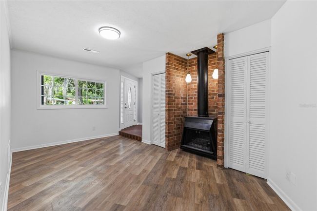 4103 Nw 18 Th Pl, House other with 3 bedrooms, 2 bathrooms and null parking in Gainesville FL | Image 7