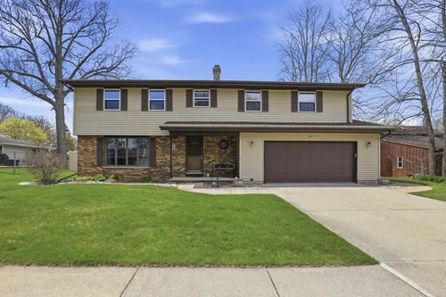 2511 S Carpenter Street, APPLETON, WI, 54915 | Card Image