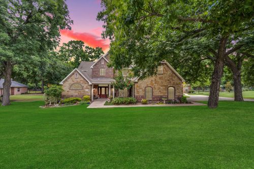 3 Remington Ct, Red Oak, TX, 75154-3933 | Card Image