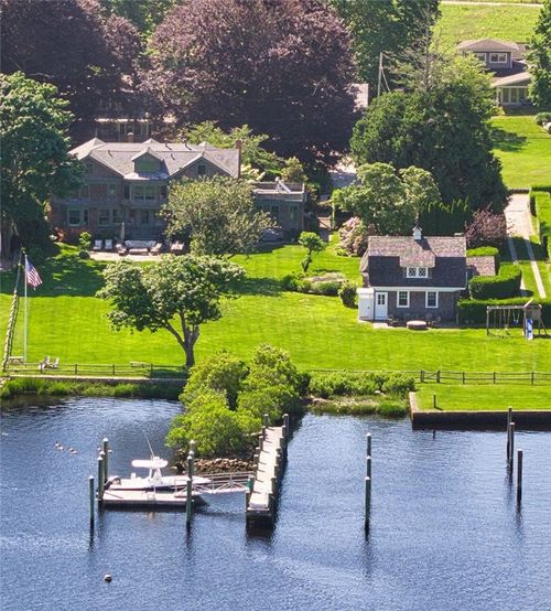37 Avondale Rd, Westerly, RI, 02891-5003 | Card Image