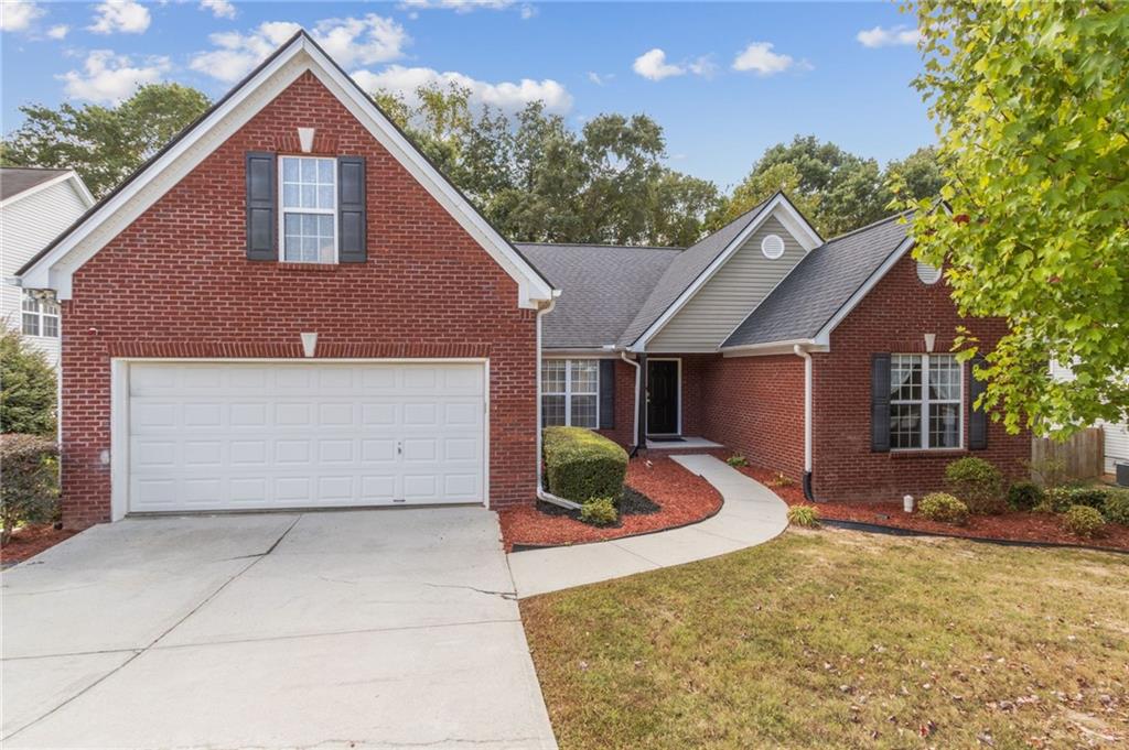 Barrett Bluff Dr, Lawrenceville, GA 30045