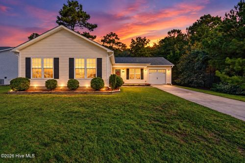 206 Sweet Gum Ln, Richlands, NC, 28574-8408 | Card Image
