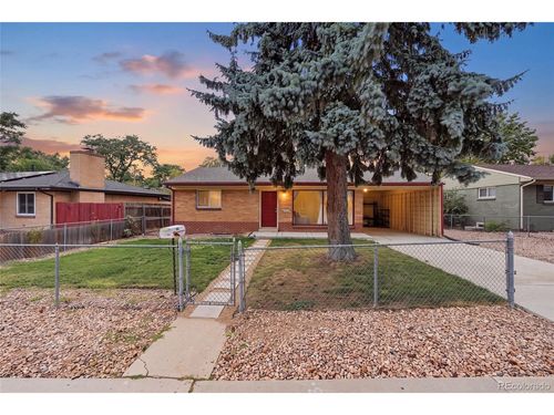 8605 Concord Ln, Westminster, CO, 80031-3721 | Card Image