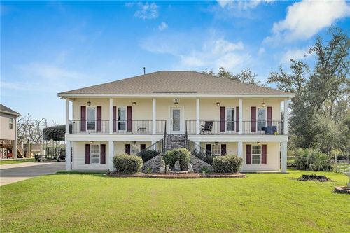 5563 Perrin St, Lafitte, LA, 70067-5525 | Card Image