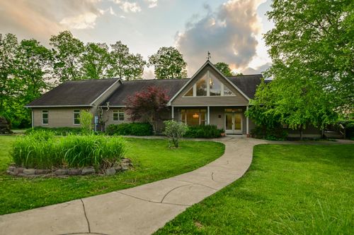 6300 Jonathan Ln, Albany, OH, 45710-9035 | Card Image