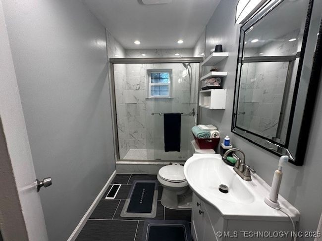 1215 E Beverly St, House other with 3 bedrooms, 2 bathrooms and null parking in Ada OK | Image 10