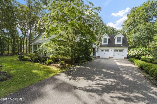 55 Bergerville Rd, Freehold, NJ, 07728-8521 | Card Image