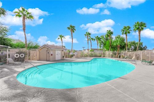 unit-101-5528 Stacked Chips Rd, Las Vegas, NV, 89122-2682 | Card Image