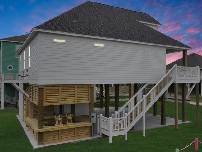 2301 Trinidad, House other with 4 bedrooms, 3 bathrooms and 1 parking in Crystal Beach TX | Image 46