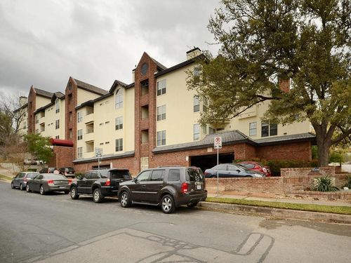 apt-117-3001 Cedar St, Austin, TX, 78705-2945 | Card Image
