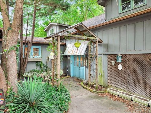 3270 Connally St, Atlanta, GA, 30337-1217 | Card Image