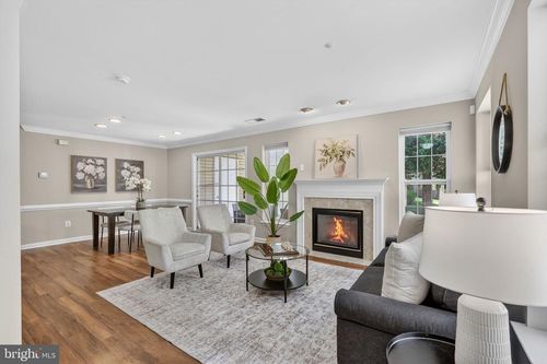 unit-2201-6607 Thackwell Way, ALEXANDRIA, VA, 22315-6027 | Card Image