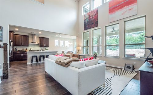909 Catalina Ln, Austin, TX, 78737-4715 | Card Image