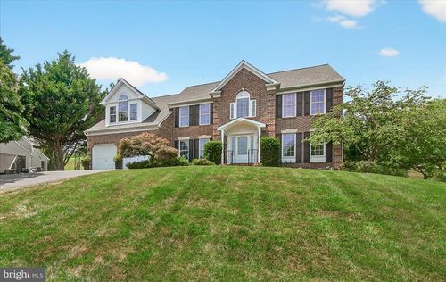 4042 Lomar Dr, MOUNT AIRY, MD, 21771-4559 | Card Image
