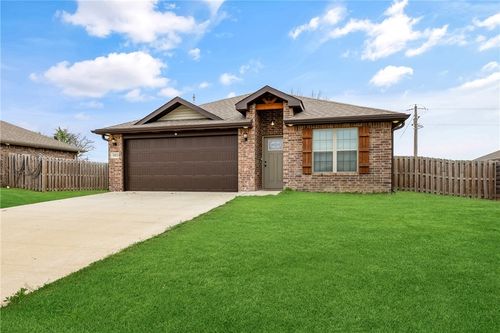 1513 Emma St, Gentry, AR, 72734-4012 | Card Image