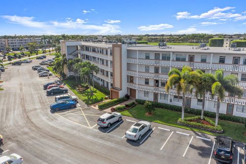 4064 Cornwall D, Boca Raton, FL, 33434-2954 | Card Image