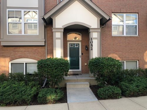 1052 Claremont Dr, Palatine, IL, 60074-4000 | Card Image
