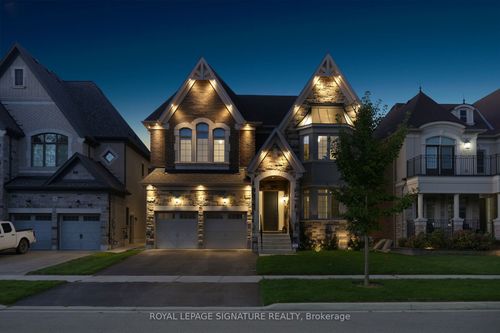 55 Glensteeple Trail, Aurora, ON, L4G3T1 | Card Image