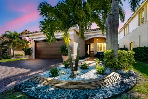 8212 Adrina Shores Way, Boynton Beach, FL, 33473-5009 | Card Image