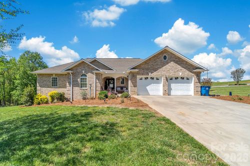 5507 Land Harbour Dr, Granite Falls, NC, 28630-8737 | Card Image