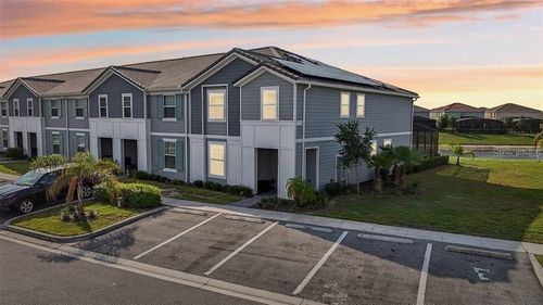 7554 Oak Spring Ln, Davenport, FL, 33837 | Card Image