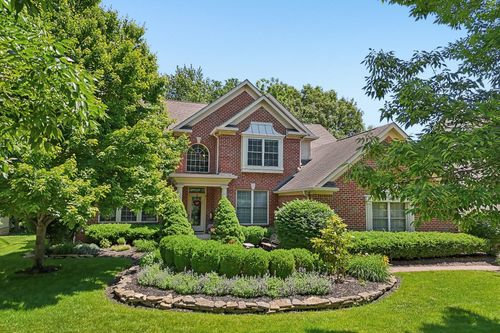 6493 Ballantrae Pl, Dublin, OH, 43016-6048 | Card Image