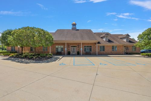 37308 Schoenherr Road, Sterling Heights, MI, 48312 | Card Image