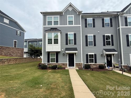 10840 Overlook Mountain Dr, Charlotte, NC, 28216-7814 | Card Image