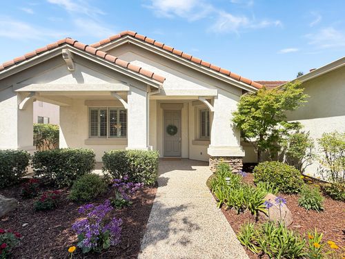 1556 Sweet Juliet Ln, Lincoln, CA, 95648-8639 | Card Image
