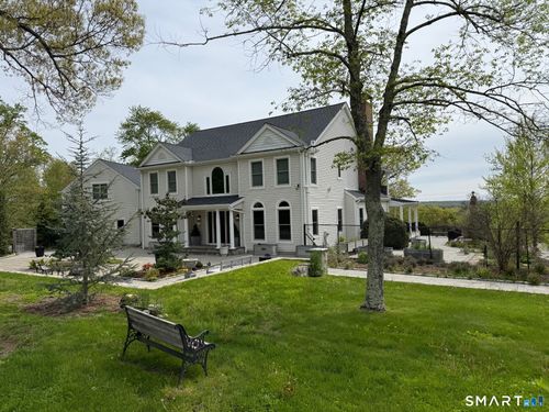 4 Sunrise Ln, Bridgewater, CT, 06752-1140 | Card Image