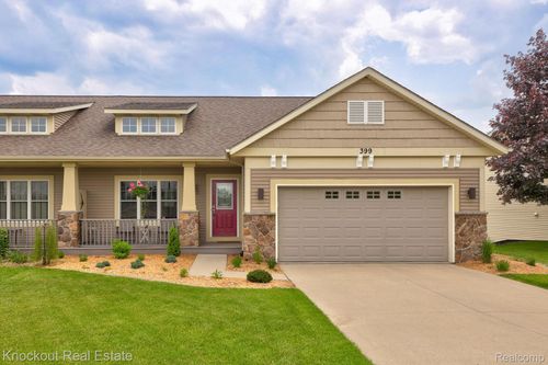 399 Block St, Frankenmuth, MI, 48734-1155 | Card Image