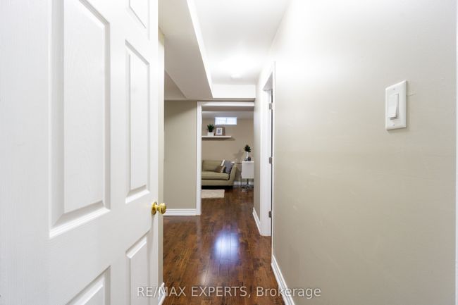 60 Crystalhill Dr, House other with 6 bedrooms, 5 bathrooms and 4 parking in Brampton ON | Image 25