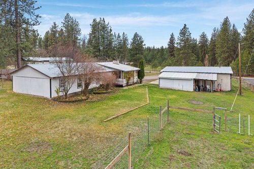 21018 N Austin Rd, Colbert, WA, 99005-9450 | Card Image