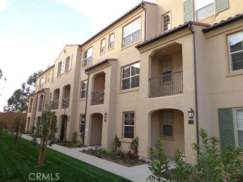 132 Capricorn, Irvine, CA, 92618-1187 | Card Image